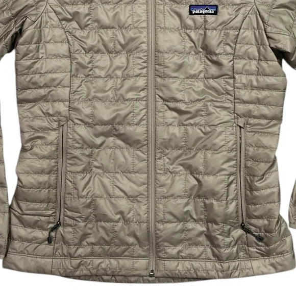 NWOT Patagonia Women's Nano Puff Insulated Jacket size M in Seabird Grey - Picture 5 of 10
